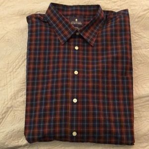 Men’s Casual Button-Down